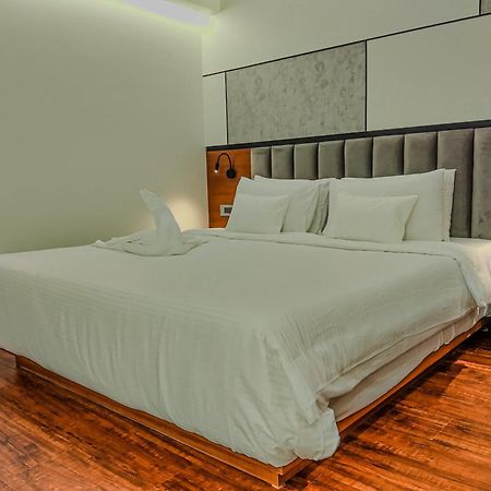 Hotel Noah Spire Agartala Exterior photo